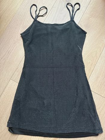 Robe courte pailletée Kiabi noire en 34/36