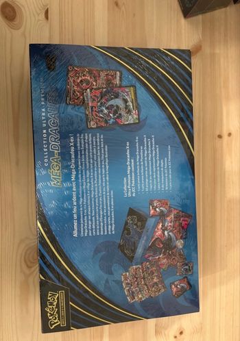 UPC Me02 Dracaufeu Flammes fantasmagorique