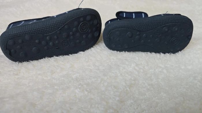 Chaussons bleu - photo numéro 3