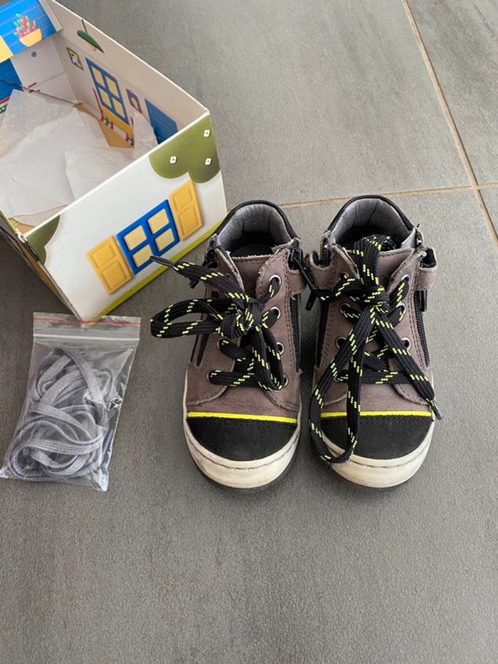 Chaussures bellamy en cuir taille 23-23,5