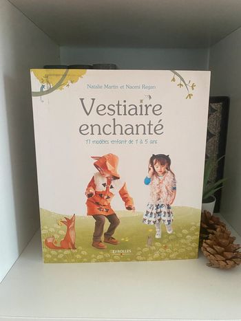 Vestiaire enchanté 17 modèle enfant de 1 à 5 ans Eyrolles