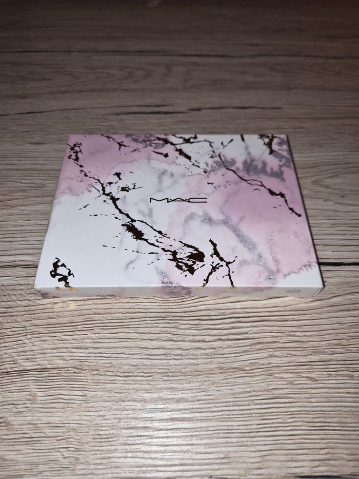 Palette ignite wonder visage MAC
