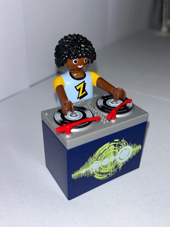 Kit DJ playmobil avec platine