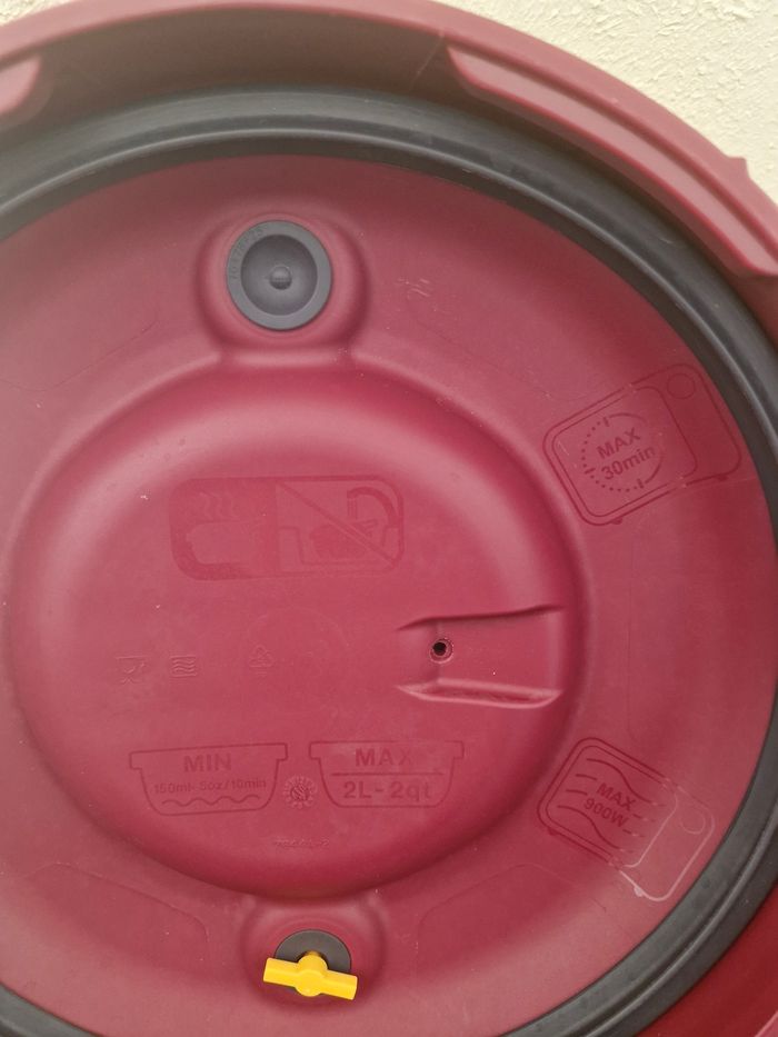 Cocotte micro-ondes tupperware - photo numéro 3