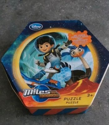 Puzzle Miles de l espace.