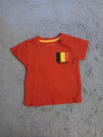 Tee shirt