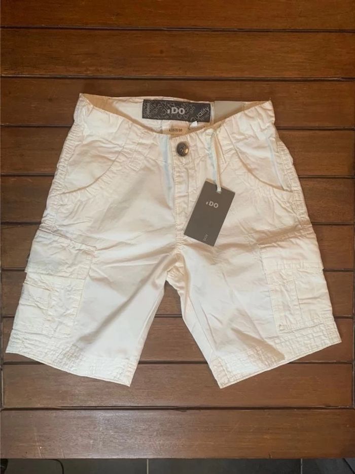 Pantacourt blanc neuf