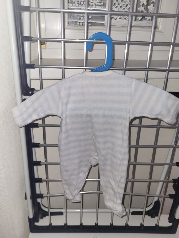 Pyjama - photo numéro 2