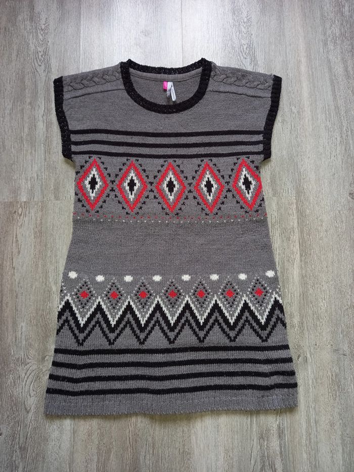 robe pull grise noire rouge avec fil argenté orchestra taille 8 ans