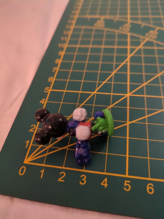 Figurine Kinder Mickey Disney - photo numéro 2