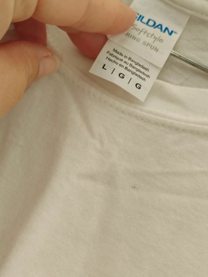 Tee shirt taille L - photo numéro 2