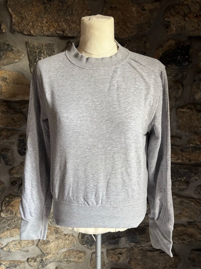 Pull gris