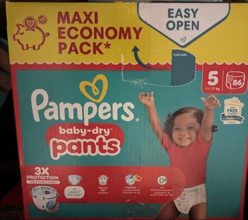 Couches Pampers taille 5 pants
