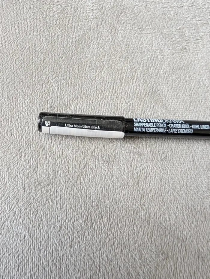 Crayon Khôl ultra noir Maybelline - photo numéro 2