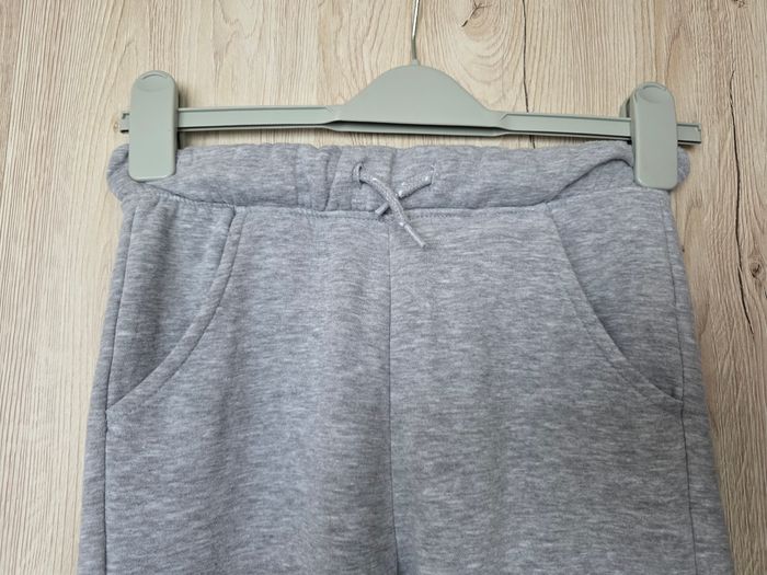 ENSEMBLE JOGGING À CAPUCHE GARÇON MARQUE LA HALLE - photo numéro 5