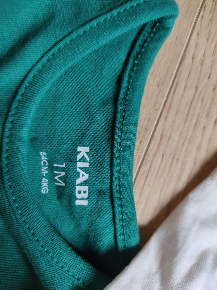 Deux hauts. - photo numéro 2