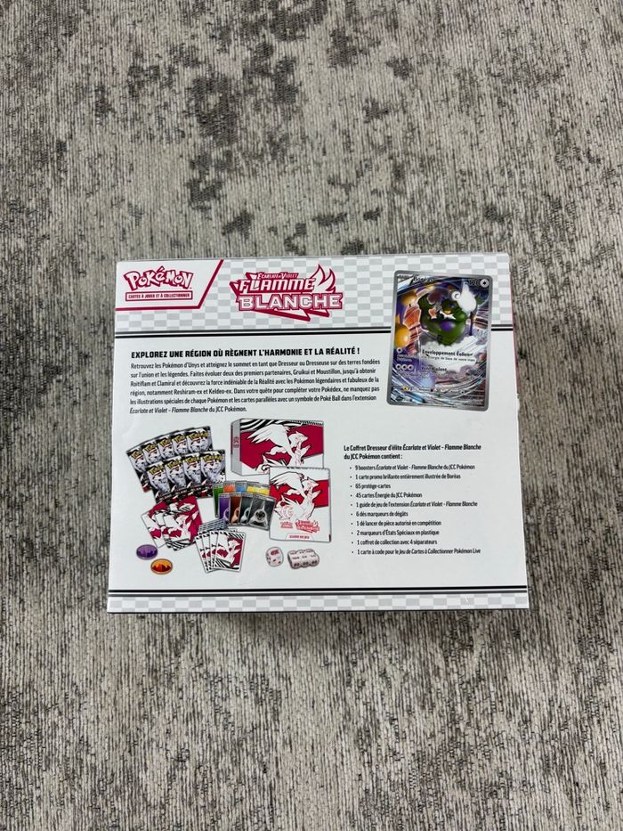 Pokémon ETB Coffret Dresseur D’élite EV10.5 Flamme Blanche - photo numéro 3