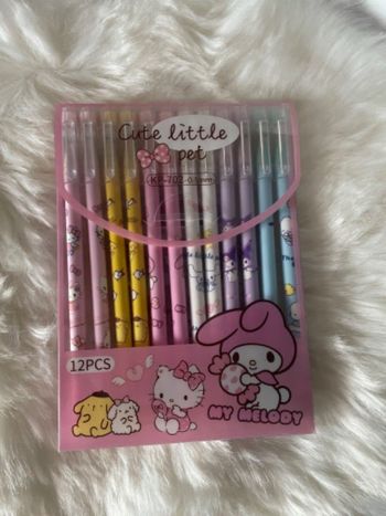Lot 12x stylos sanrio
