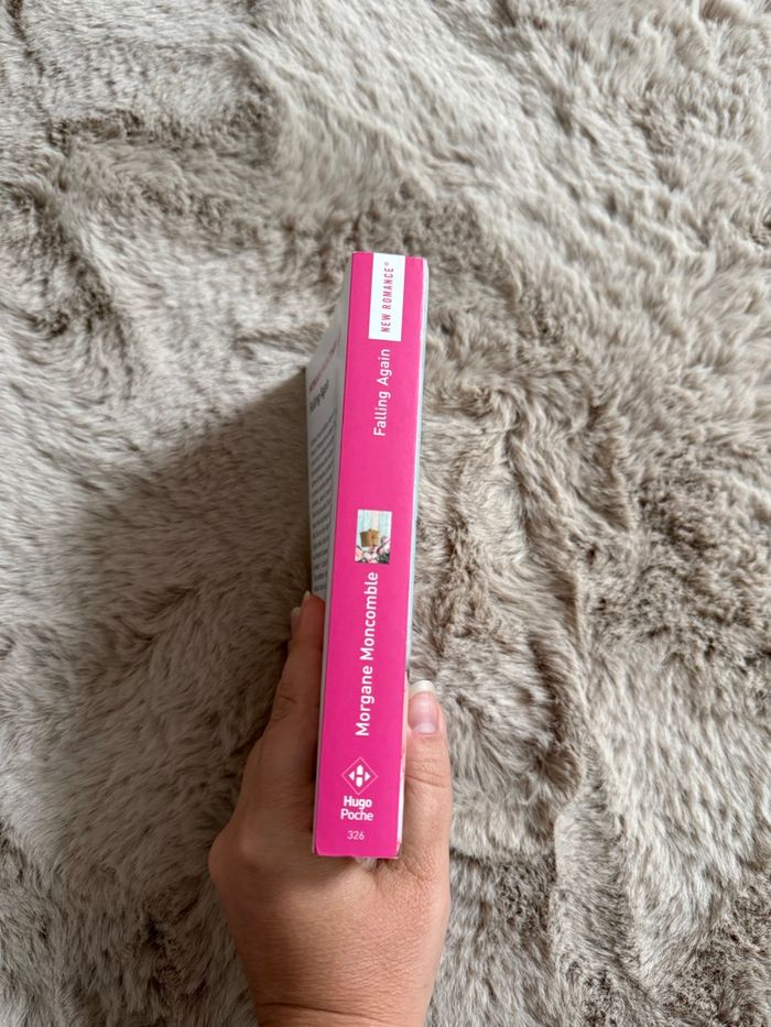 Livre new romance Falling Again Morgane Moncomble - photo numéro 2