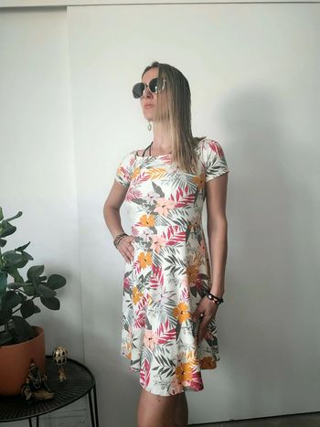 Robe fleuri taille 34 36