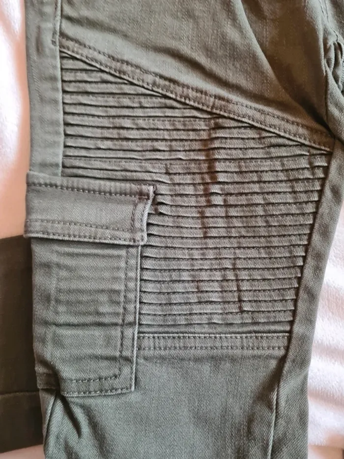 Jeans kaki 8 ans - photo numéro 5
