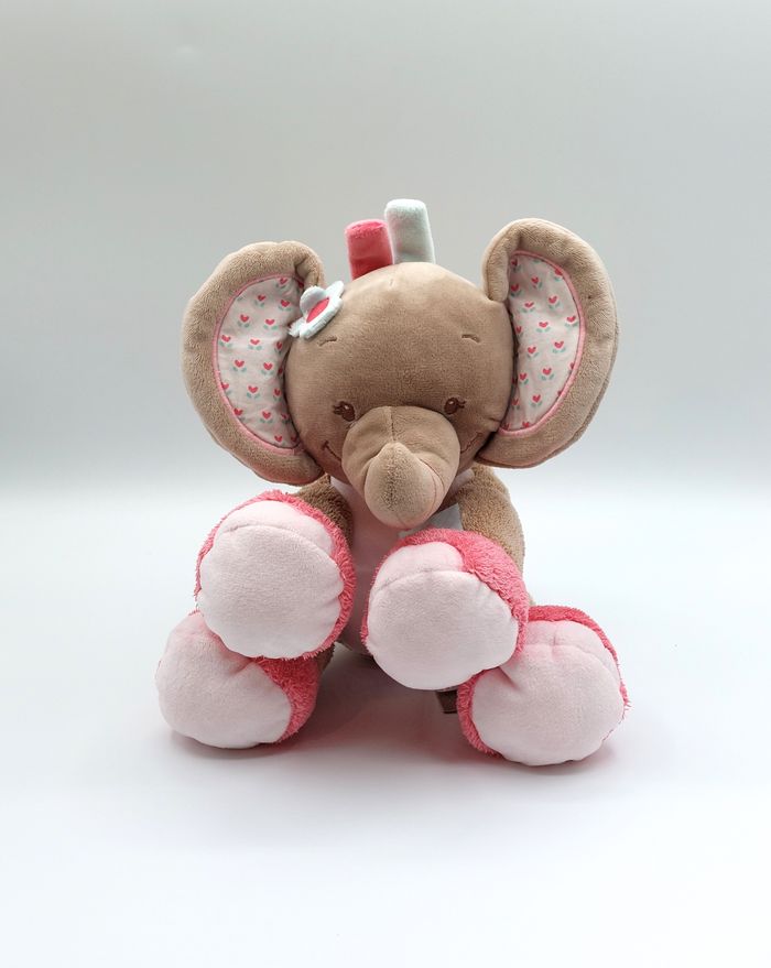 Doudou peluche éléphant beige rose NATTOU collection Charlotte et Rose 30 cm fleur cœur