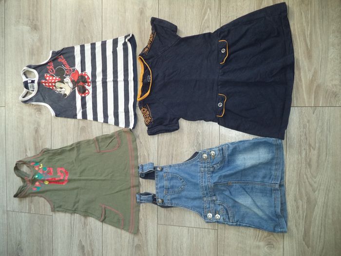Lot 4 robes été 4 ans - photo numéro 1