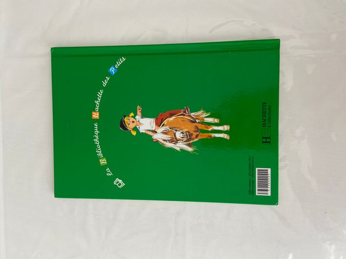Livre Caroline fait du cheval - photo numéro 2