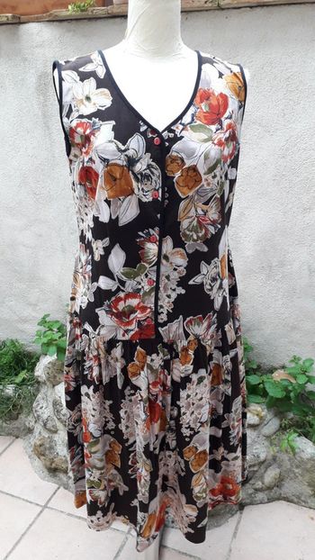 Robe coton fleuri sans manches Vintage