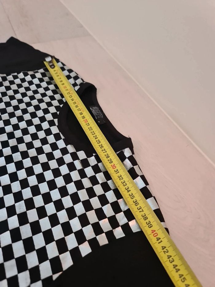 Tee-shirt neuf taille M - photo numéro 5