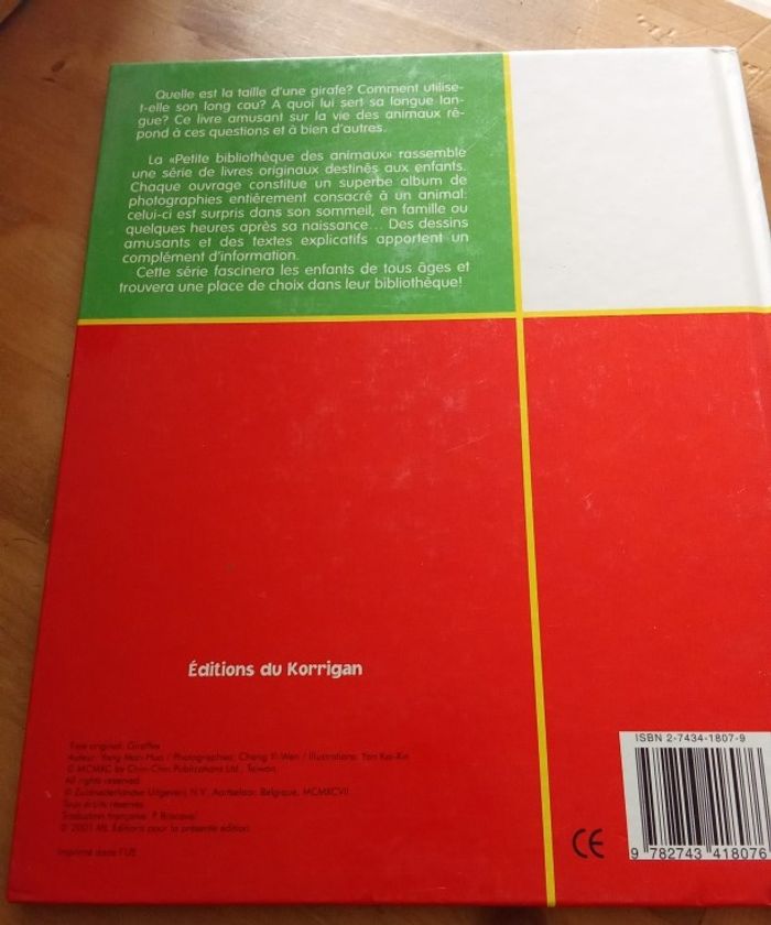 livre la girafe - collection petite bibliothèque des animaux - photo numéro 2