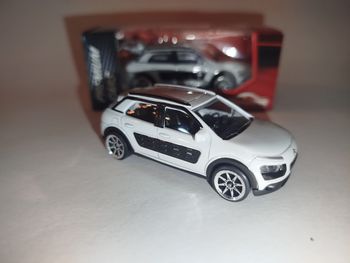 Majorette Citroën C4 Cactus