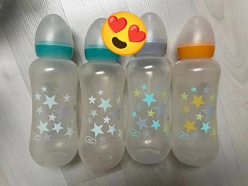 Lot 4 biberons Mots d’enfants 240ml