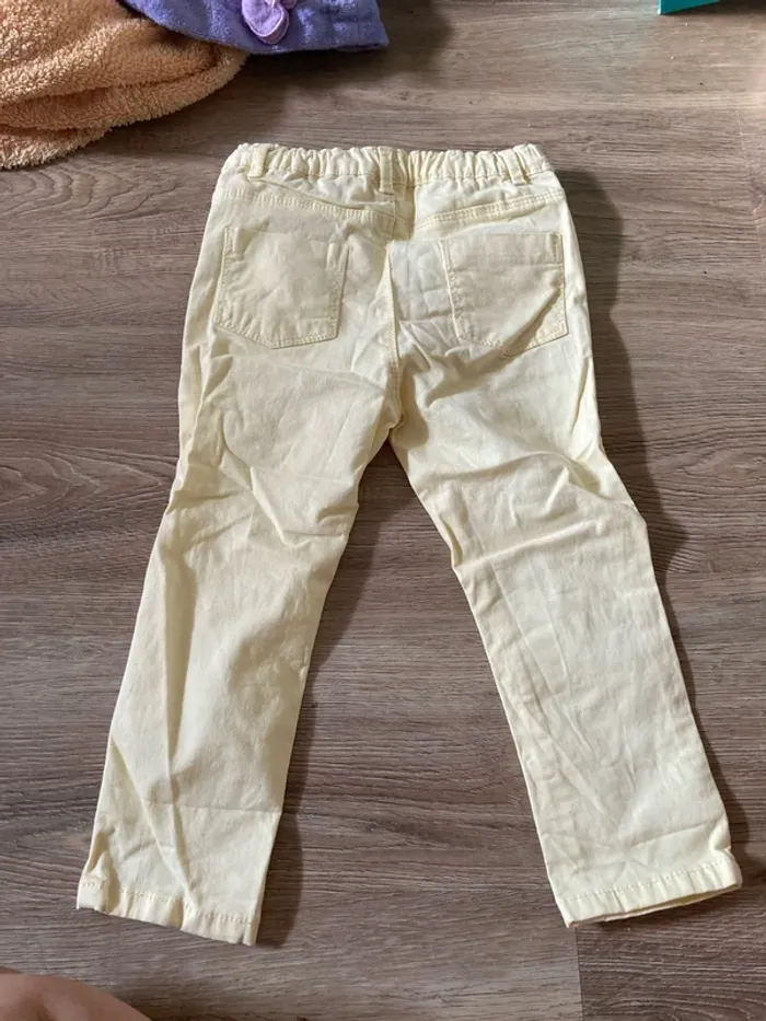 Pantalon jaune clair 36 mois - photo numéro 2