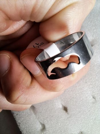 Bague acier inoxydable silhouette