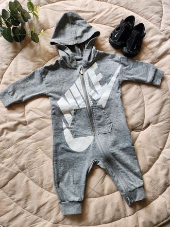 Combinaison Nike