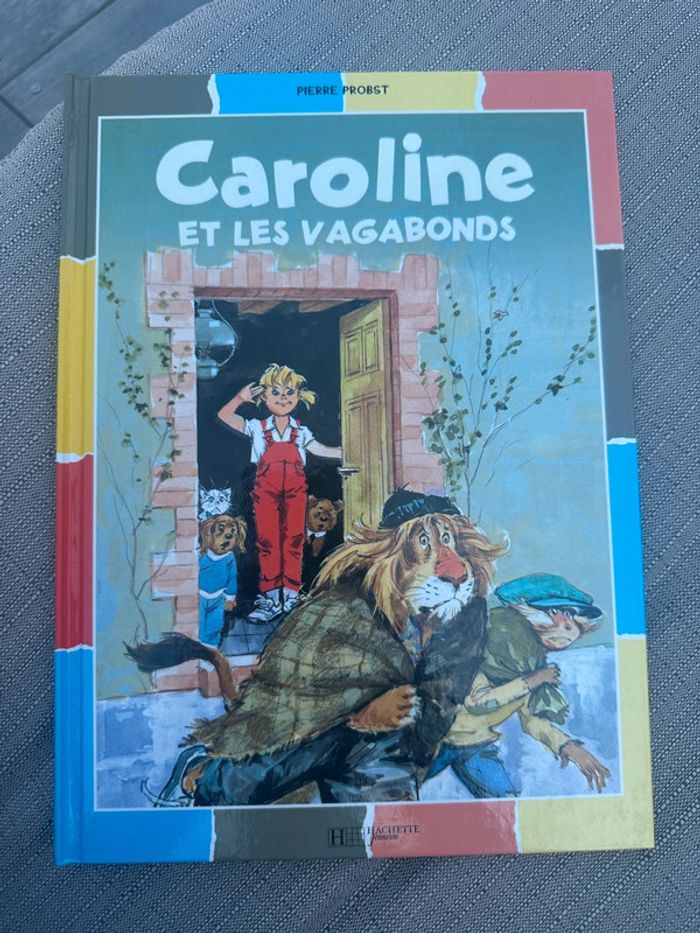 Livre rare collection damiers couleurs album bd Caroline et les Vagabonds