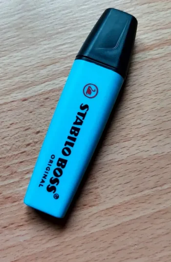 Marqueur fluo surlignzur bleu