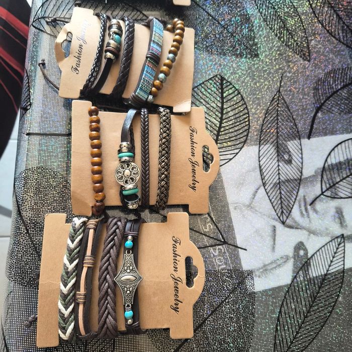 Lot bracelets neufs
