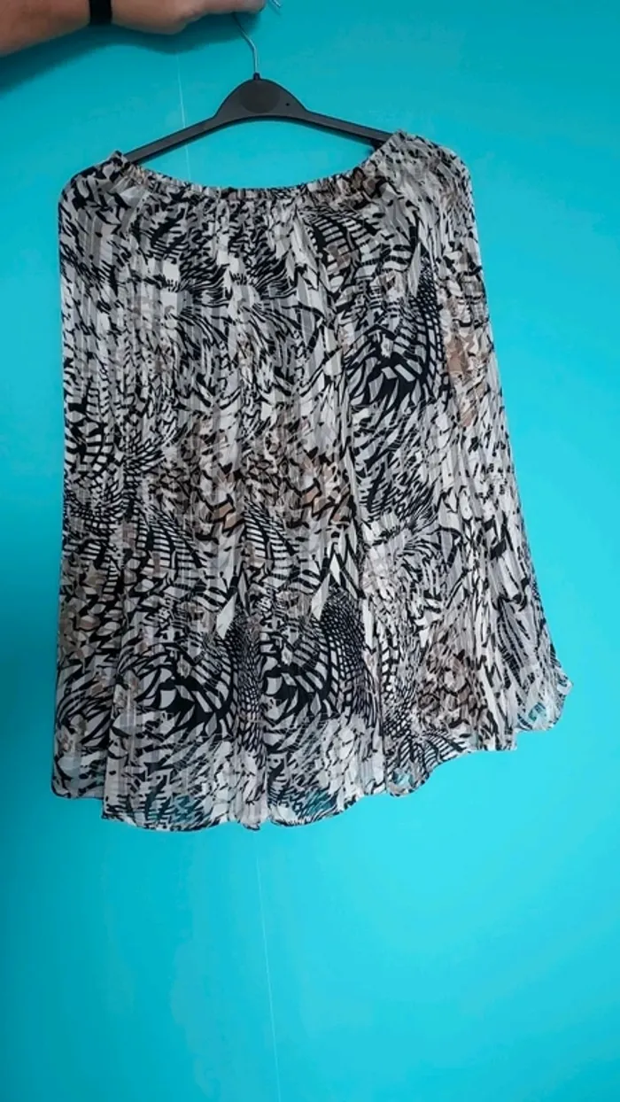 Ensemble 2 pièces haut +jupe - photo numéro 4