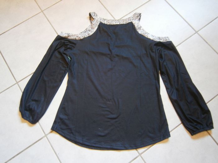 Top ML noir/vert SHEILAY Taille L/40 - photo numéro 8