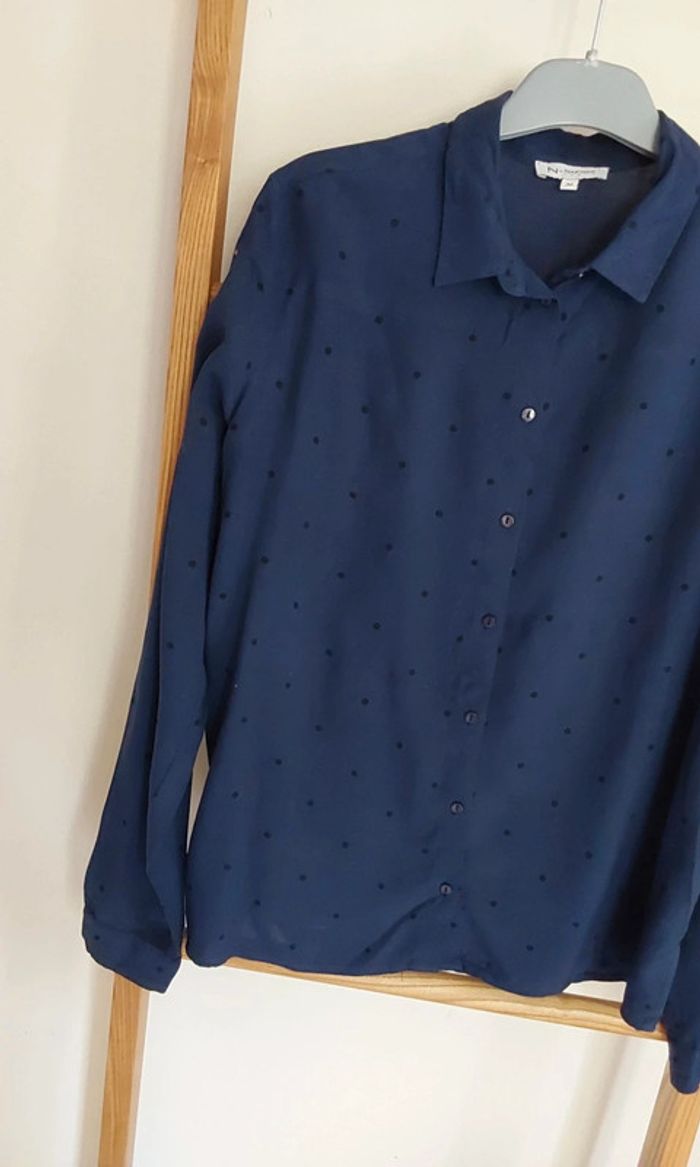 Chemise bleu marine à petits pois noir NafNaf T 36 - photo numéro 2