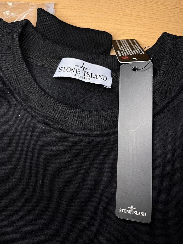 Pull chaud Stone Island - photo numéro 5