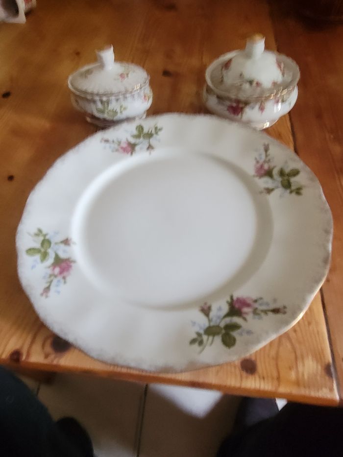 Service de table porcelaine - photo numéro 4