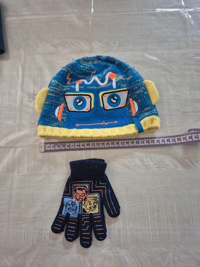 Ensemble bonnet et gants - photo numéro 6