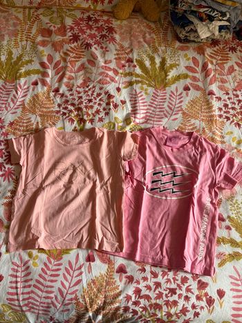 Lot tee shirts 