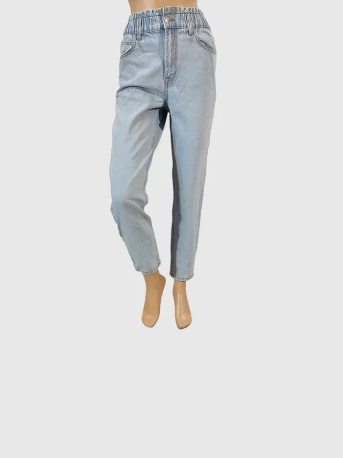 Jeans droit Kiabi bleu clair Taille 36. L'indispensable du quotidien à petit prix ! - photo numéro 2