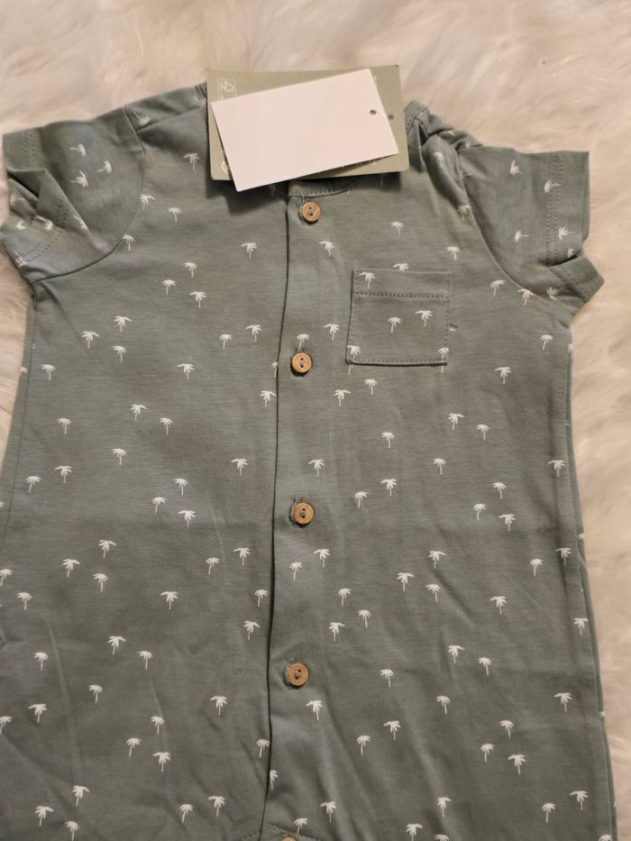 NEUVE (non portée🏷💙💙😍🤩 superbe  combinaison  3 MOIS  garçon ou mixte  💙 💙😍🤩 - photo numéro 2