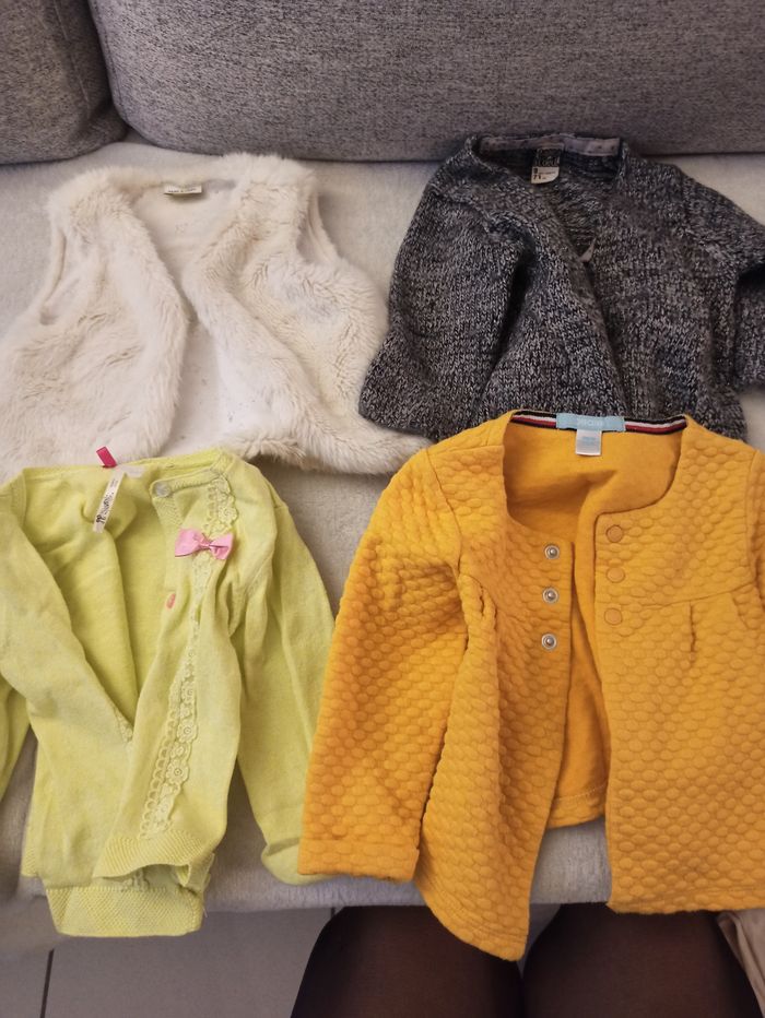 Vêtements fille 9 mois - photo numéro 3