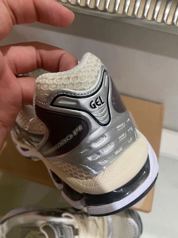 ASICS Gel-Kayano 14 - photo numéro 2